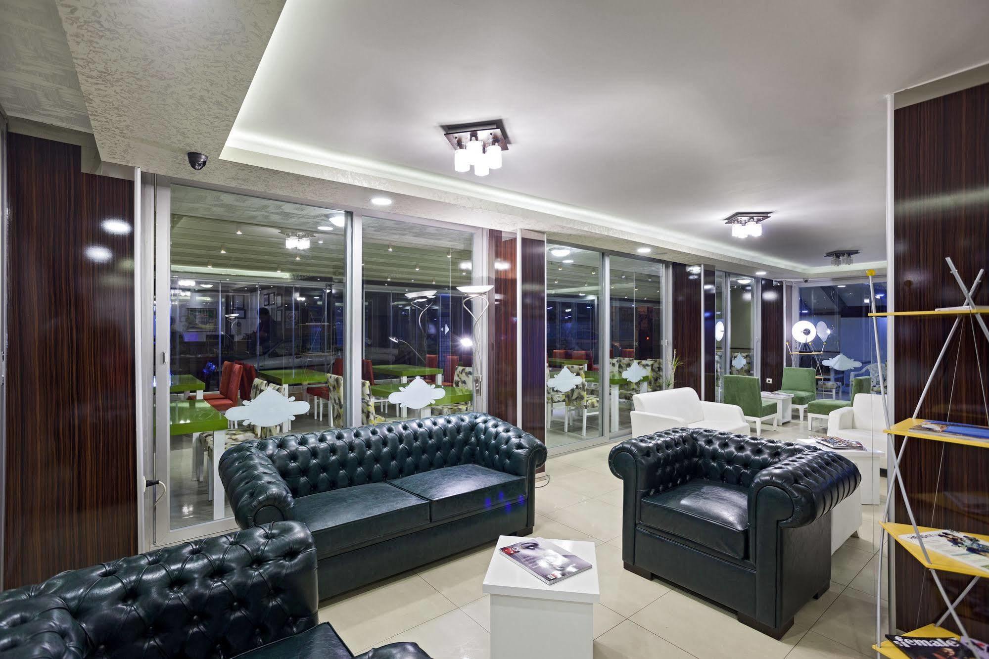 Sato Hotel Antalia Esterno foto